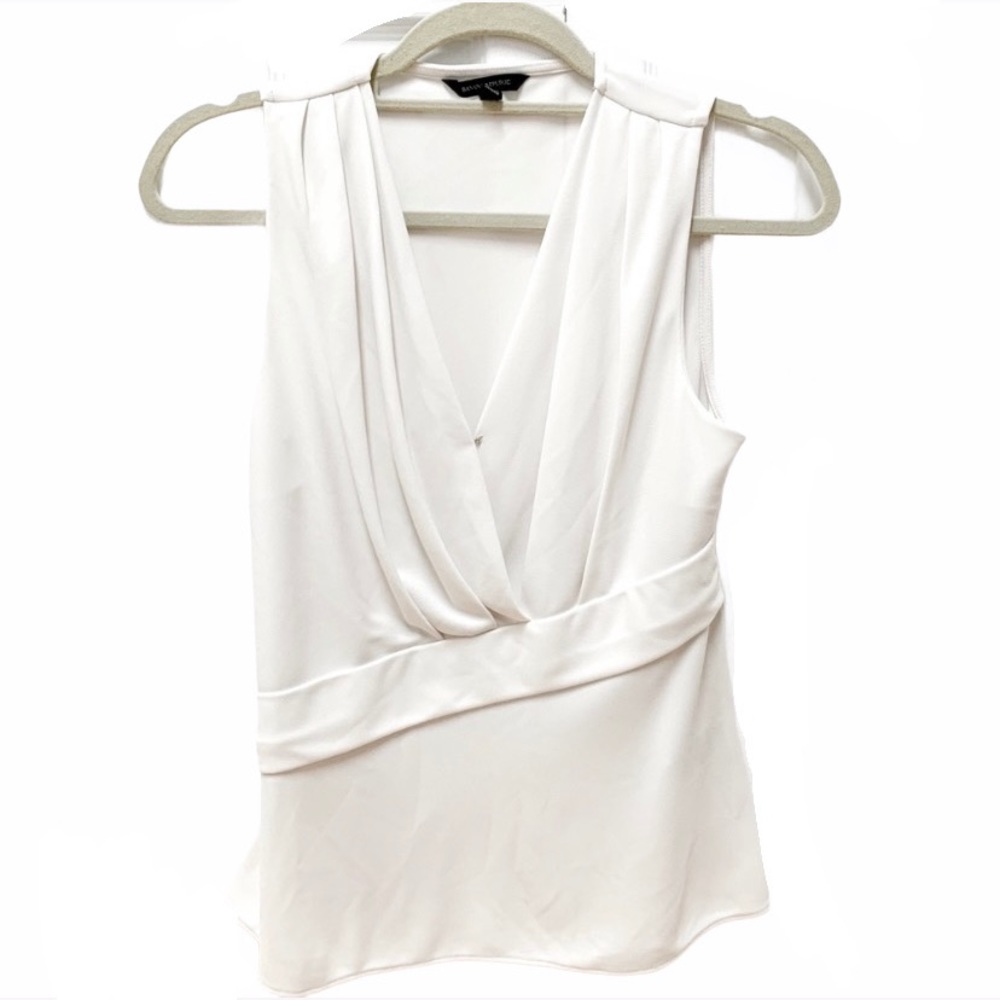 NWOT Banana Republic White Sleeveless Blouse